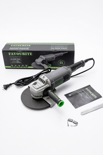 Угловая шлифовальная машина FAVOURITE FG 2500 PROF
