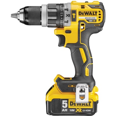 Дрель-шуруповерт DeWalt DCD796P2 Дрель-шуруповерт DeWalt DCD796P2